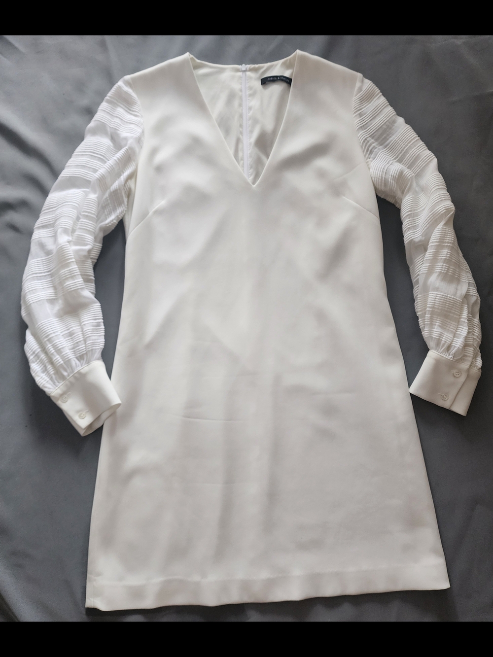 JUDITH & CHARLES Off-White V-Neck Mini Dress Pleated Sheer Long Sleeves